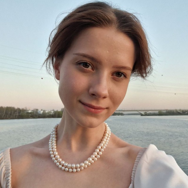 Оля Залесская